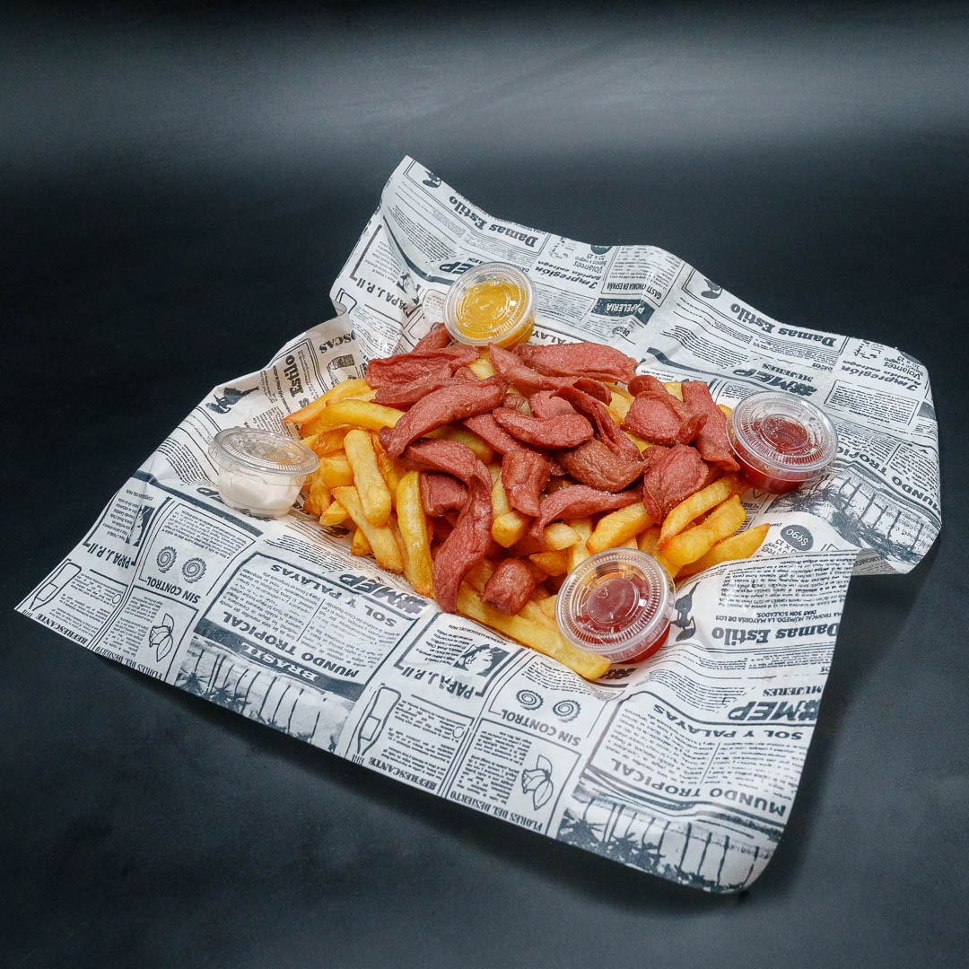 Salchi papis en la carta de Liga Urbana