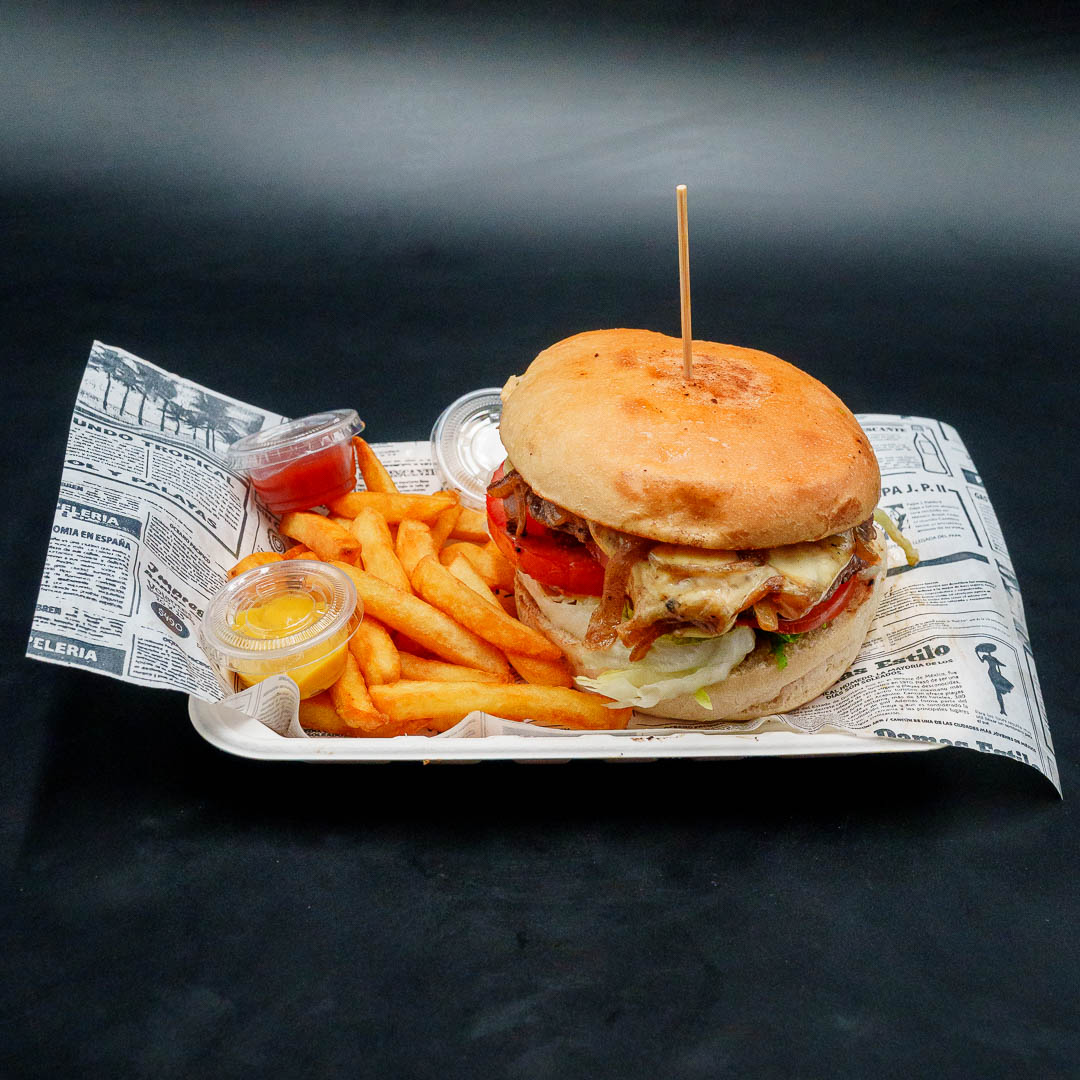 Hamburguesa Clásica en la carta de Liga Urbana