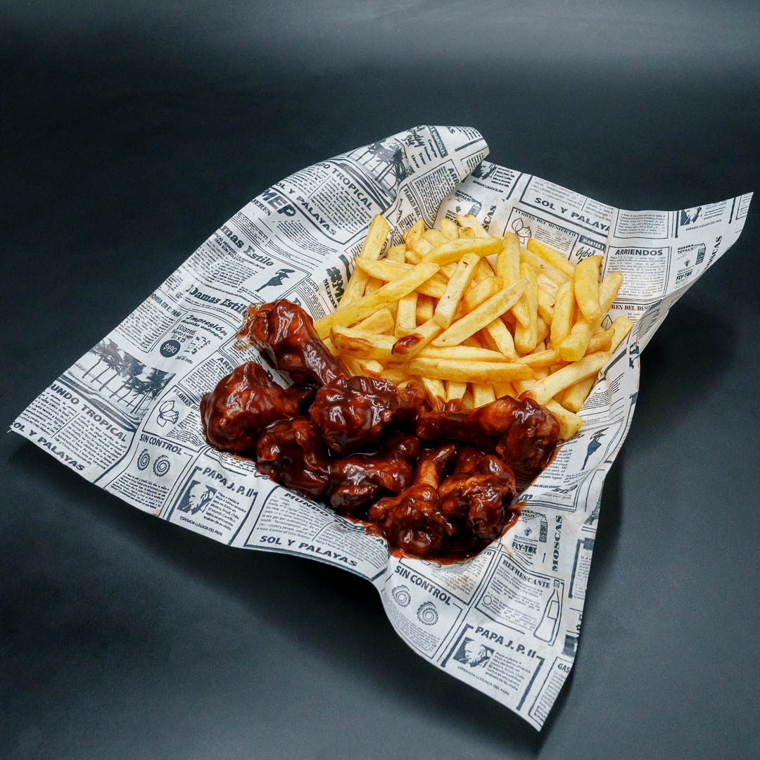 Alitas en la carta de Liga Urbana