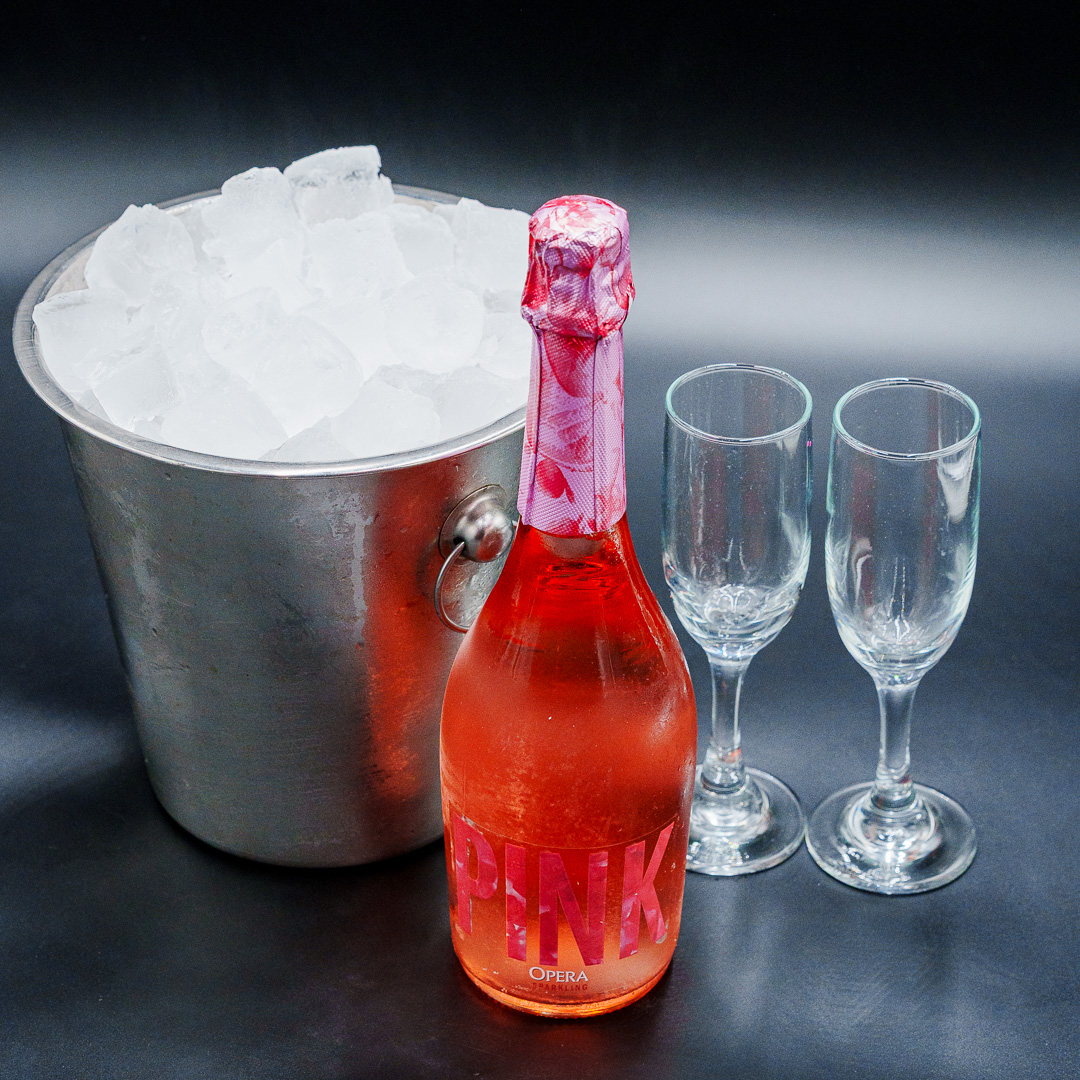 Espumante Pink en la carta de Liga Urbana