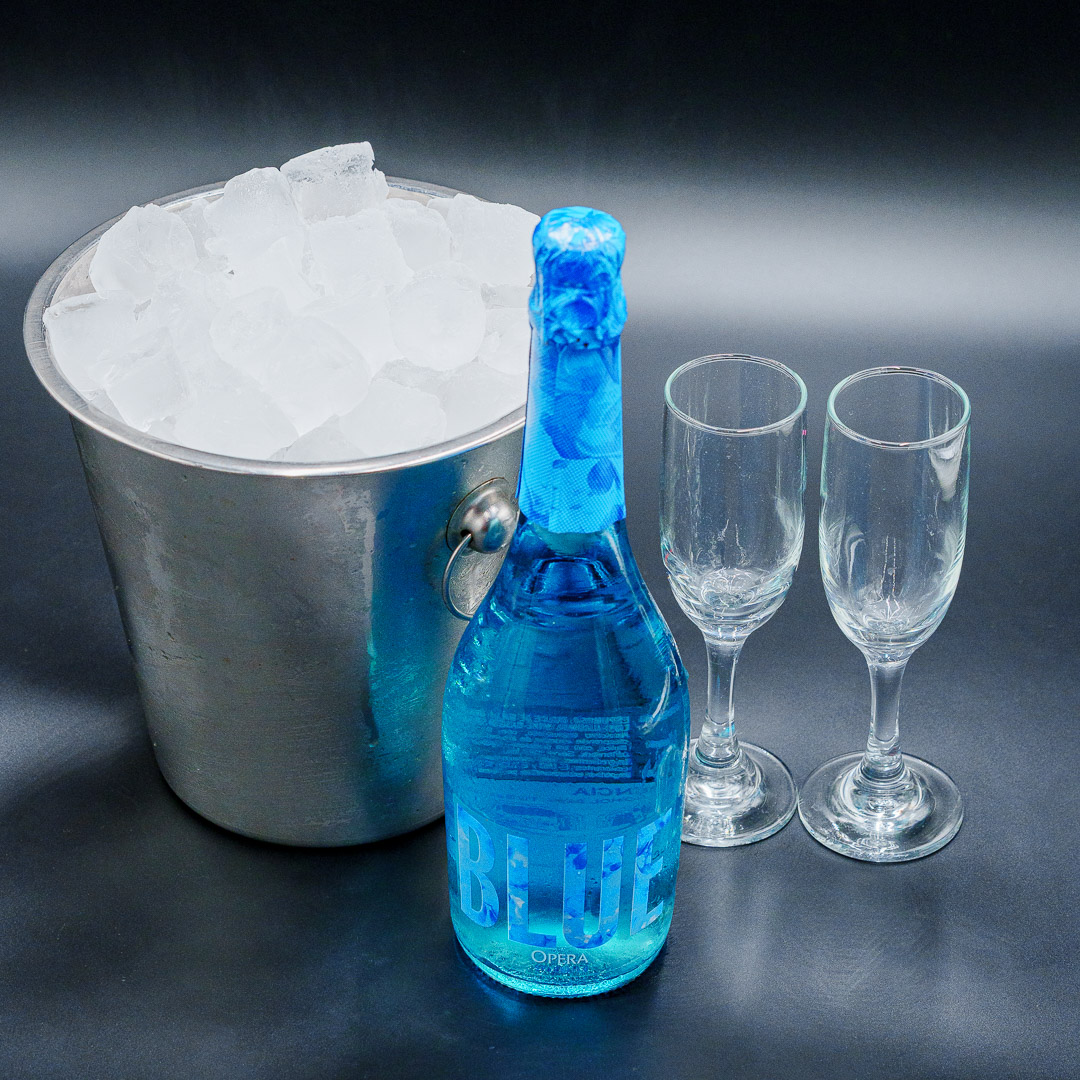 Espumante Blue en la carta de Liga Urbana