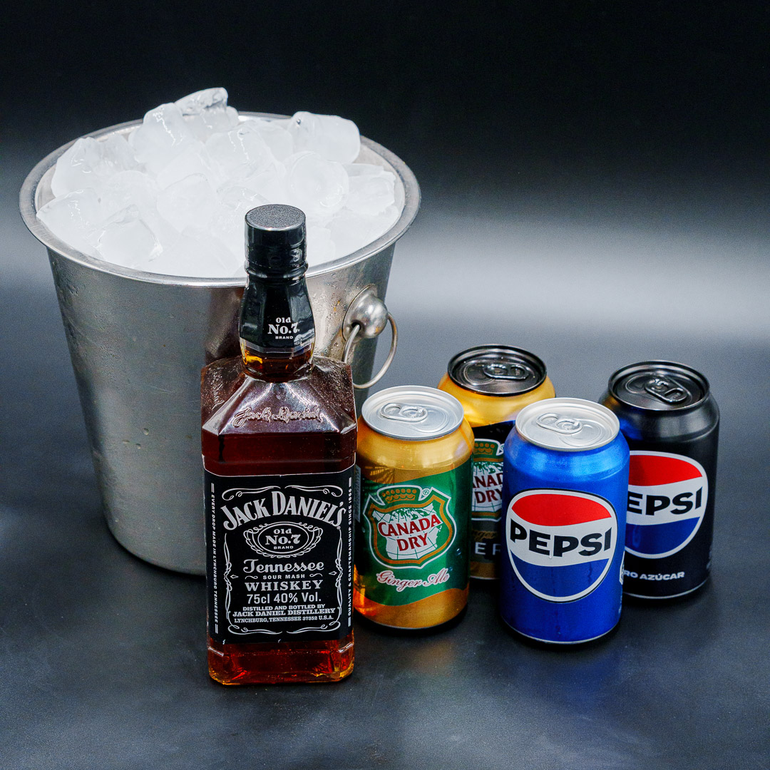 Jack Daniels N°7 en la carta de Liga Urbana