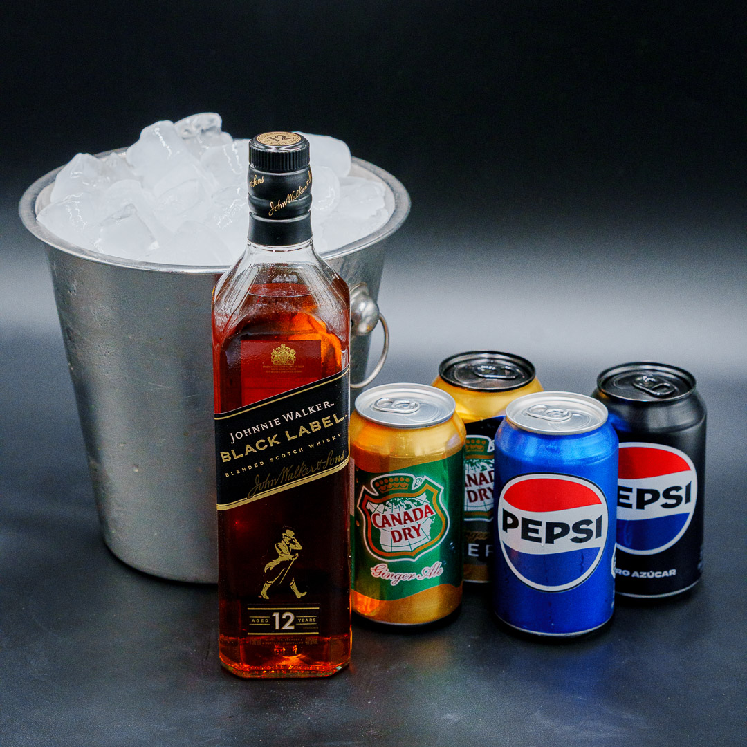 Johnnie walker black en la carta de Liga Urbana